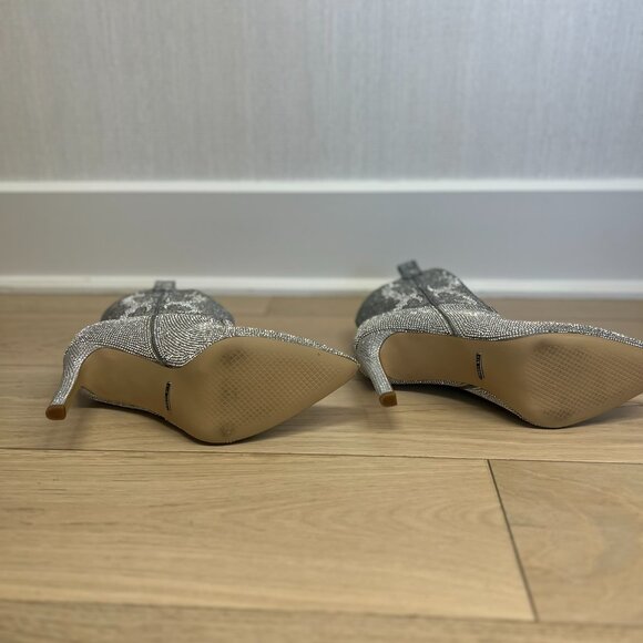 Rhinestone Booties Never Worn Gianni Bini - Picture 5 of 5